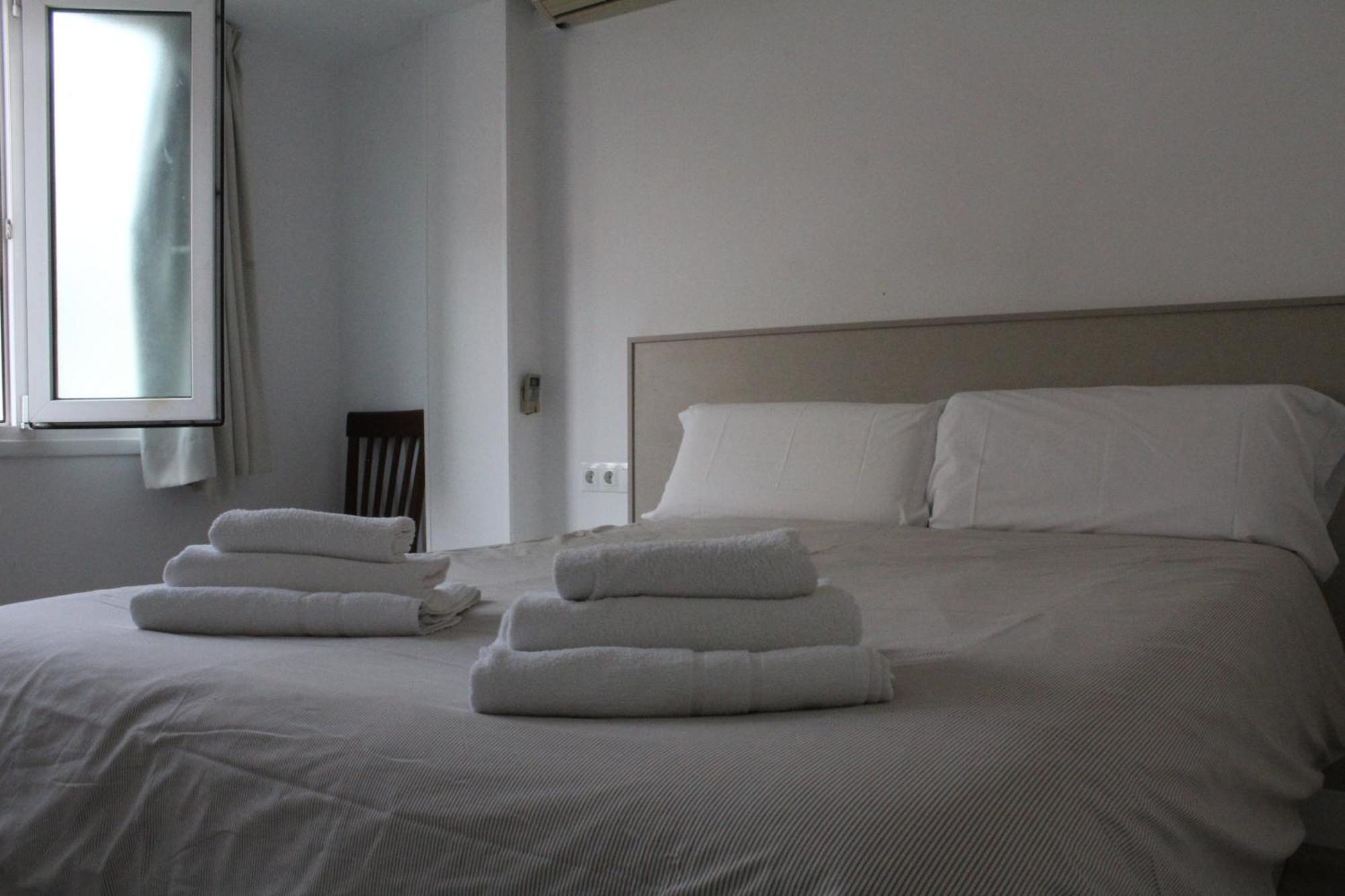 Carihuela Beach Apartamentos Torremolinos Eksteriør billede