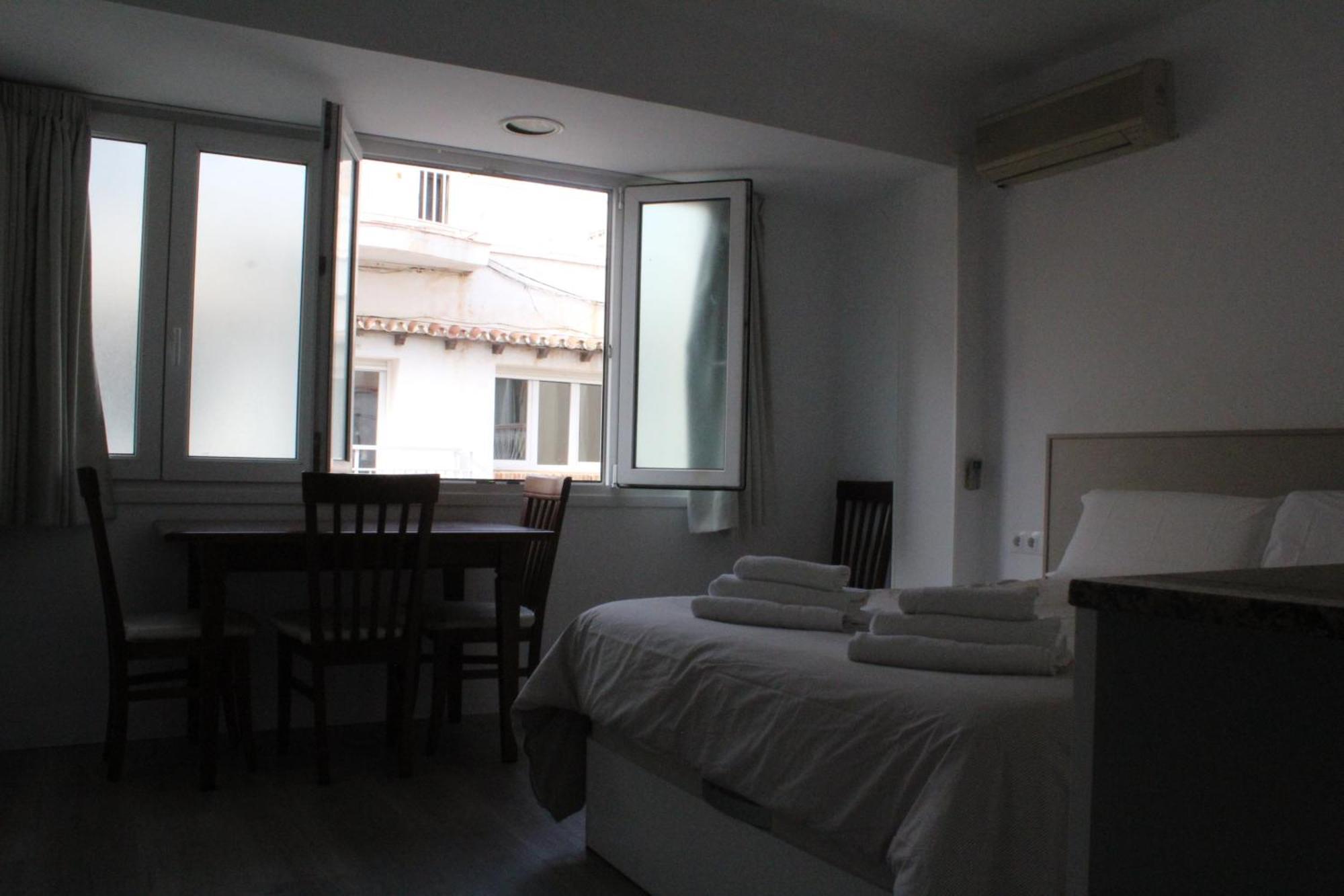 Carihuela Beach Apartamentos Torremolinos Eksteriør billede