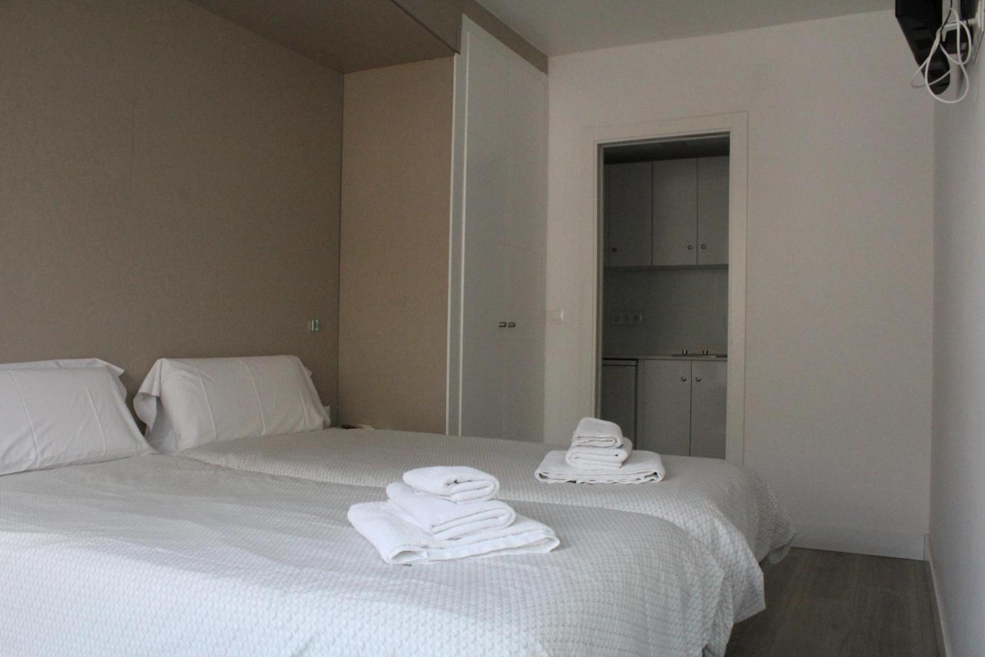 Carihuela Beach Apartamentos Torremolinos Eksteriør billede