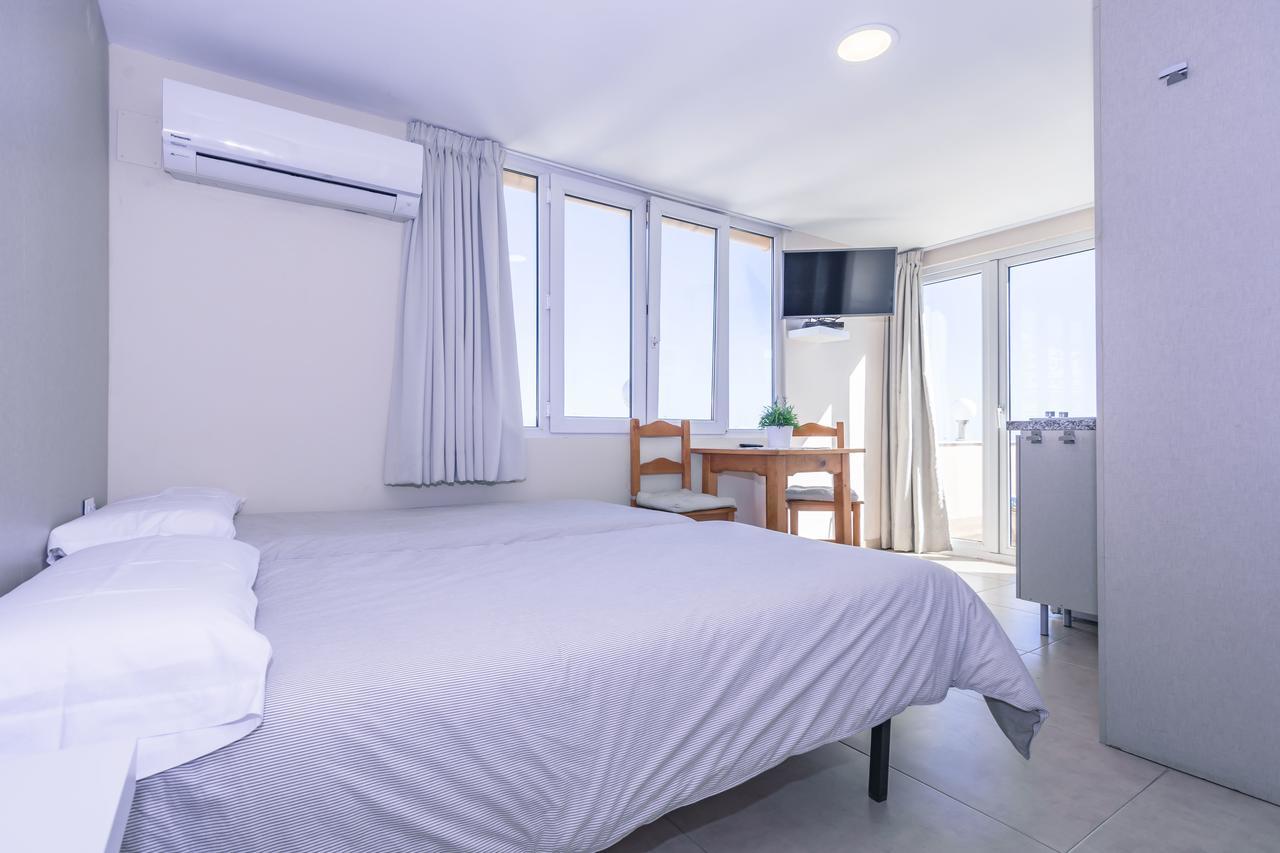 Carihuela Beach Apartamentos Torremolinos Eksteriør billede