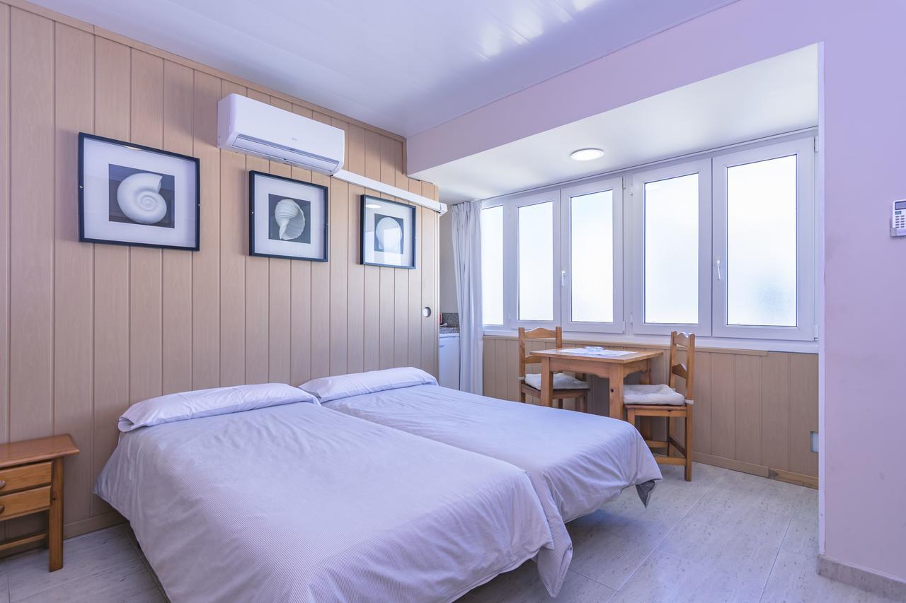 Carihuela Beach Apartamentos Torremolinos Eksteriør billede